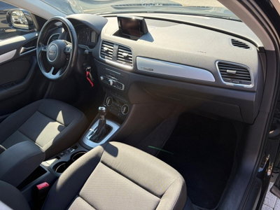 Audi Q3 2.0 TDI 150 CV quattro S tronic edition Sport (7)