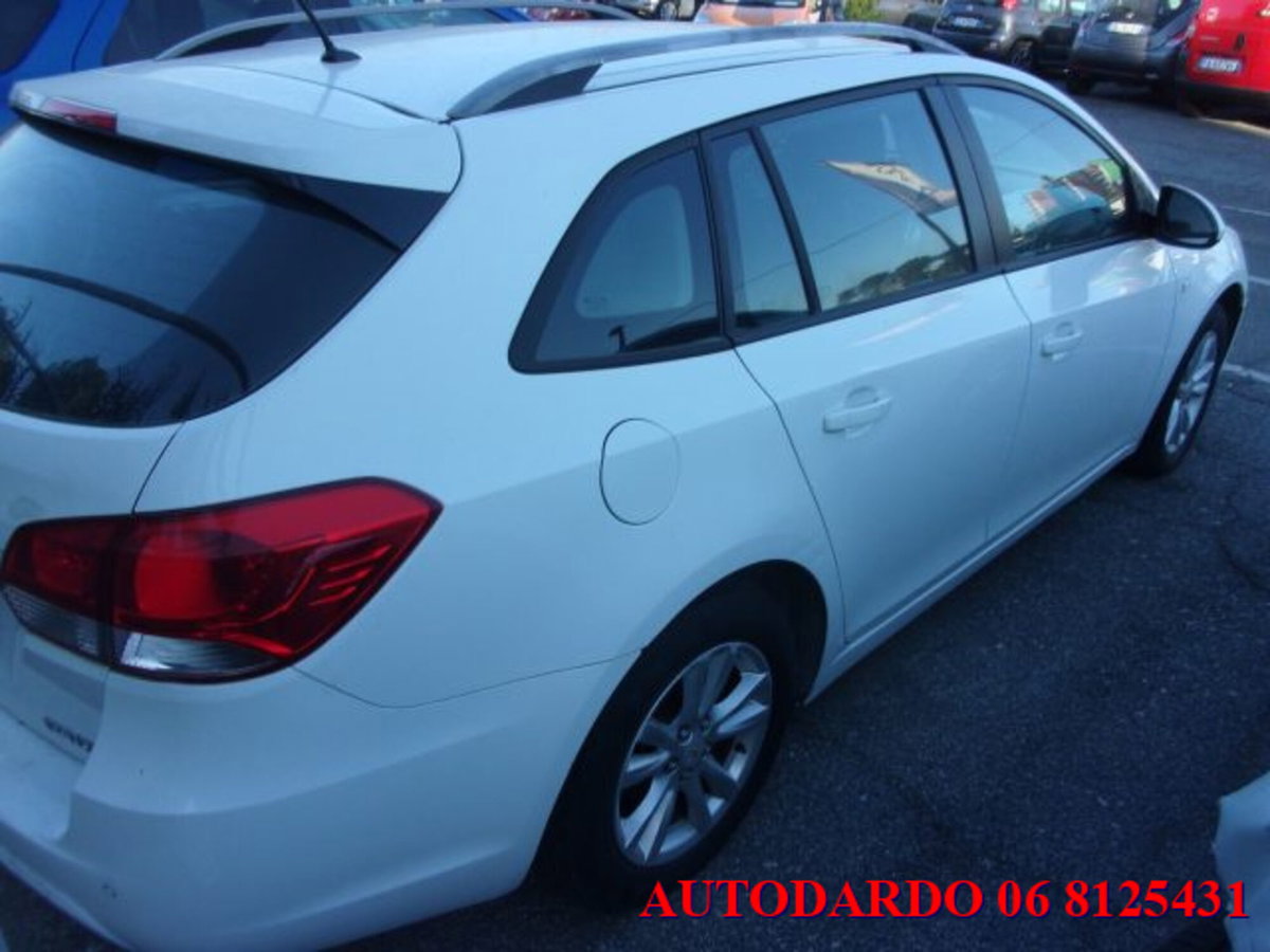 Chevrolet Cruze Station Wagon 1.6 Station Wagon LT (5)