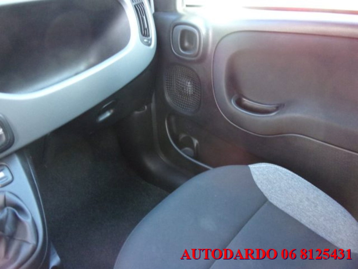 Fiat Panda 1.0 firefly hybrid s&s 70cv (17)