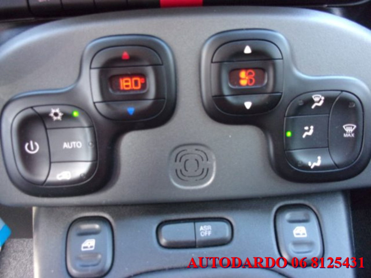 Fiat Panda 1.0 firefly hybrid s&s 70cv (18)