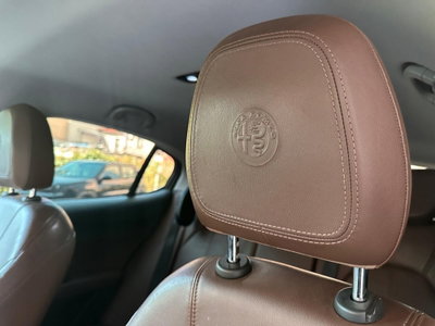 Alfa Romeo Stelvio Stelvio 2.2 Turbodiesel 210 CV AT8 Q4 Executive (15)