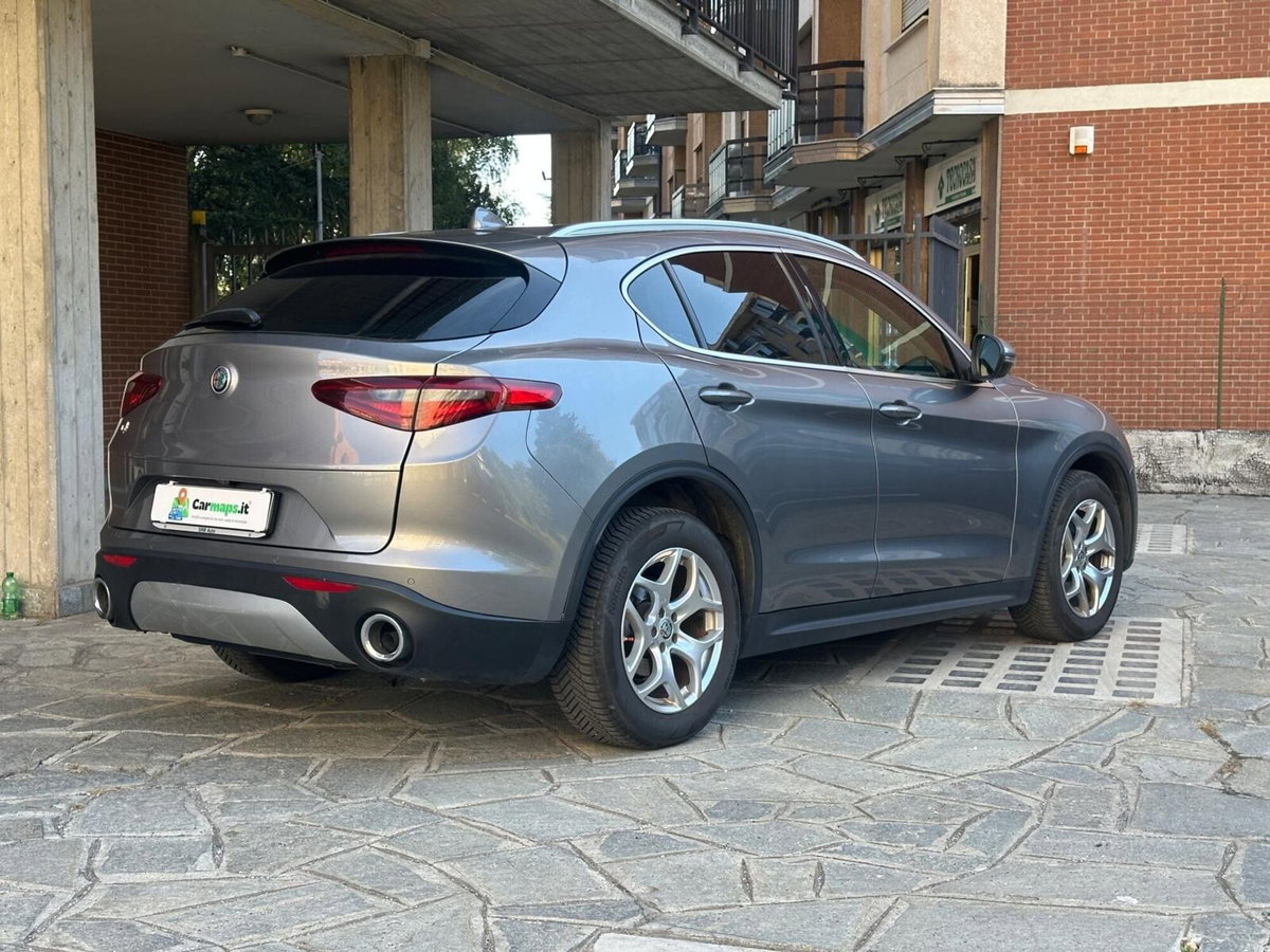 Alfa Romeo Stelvio Stelvio 2.2 Turbodiesel 210 CV AT8 Q4 Executive (5)