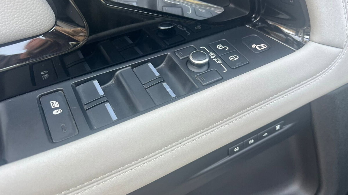 Land Rover Range Rover Evoque 2.0D I4 180 CV AWD Auto R-Dynamic (18)