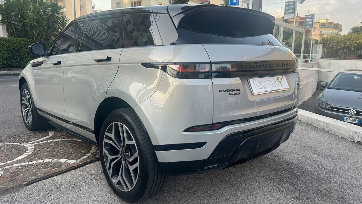 Land Rover Range Rover Evoque 2.0D I4 180 CV AWD Auto R-Dynamic (7)