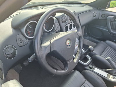 Alfa Romeo Gtv 2.0i 16V Twin Spark cat L (18)