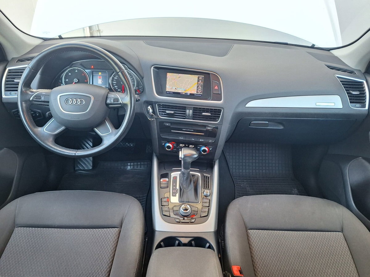 Audi Q5 2.0 TDI 177 CV quattro Advanced (18)