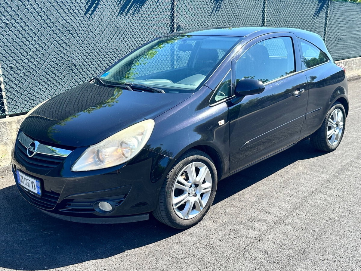 Opel Corsa 1.3 CDTI 75CV 3 porte Enjoy (2)