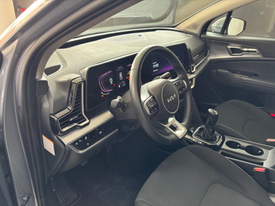 Kia Sportage 1.6 CRDi MHEV Business (12)