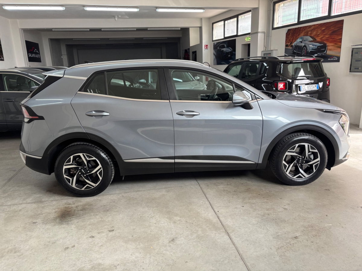 Kia Sportage 1.6 CRDi MHEV Business (7)