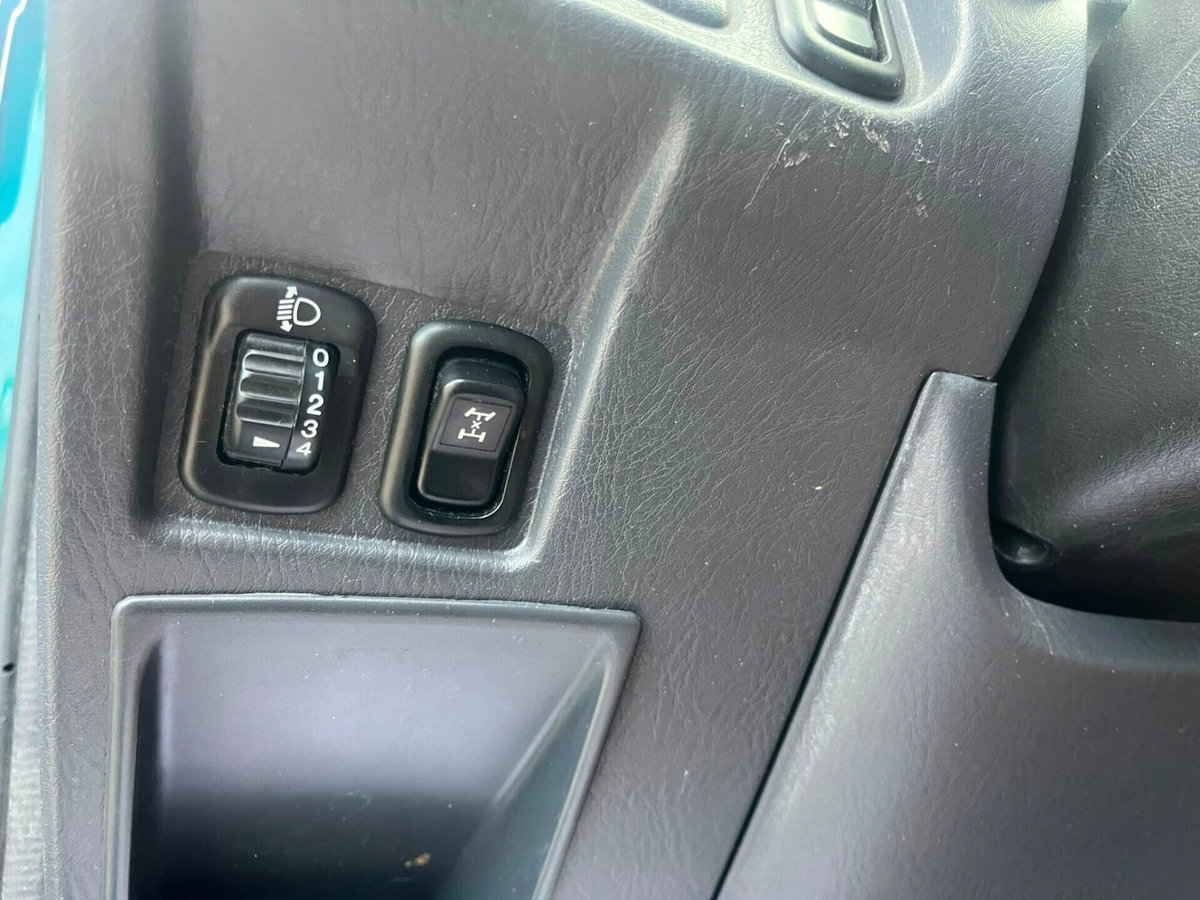 Daihatsu Terios 1.3 4WD CX (13)