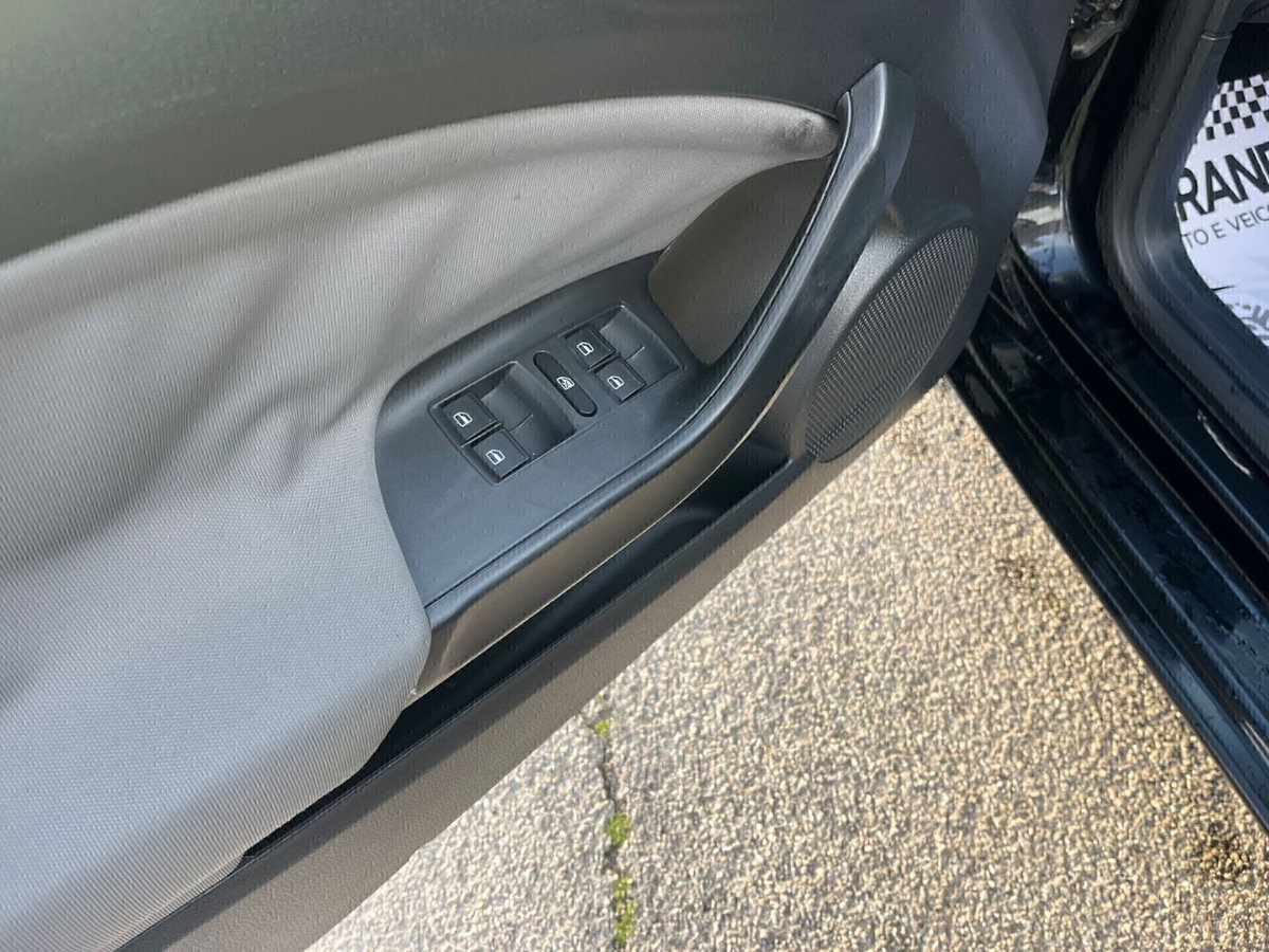 SEAT Ibiza 1.2 TDI CR 5 porte Style (10)