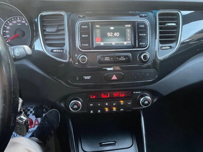 Kia Carens 1.7 CRDi 115 CV Class (14)