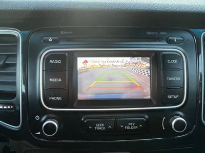 Kia Carens 1.7 CRDi 115 CV Class (15)