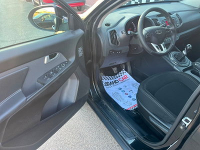 Kia Sportage 1.7 CRDI VGT 2WD Class (11)