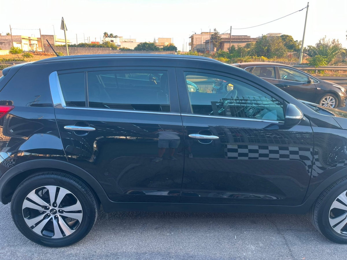 Kia Sportage 1.7 CRDI VGT 2WD Class (4)