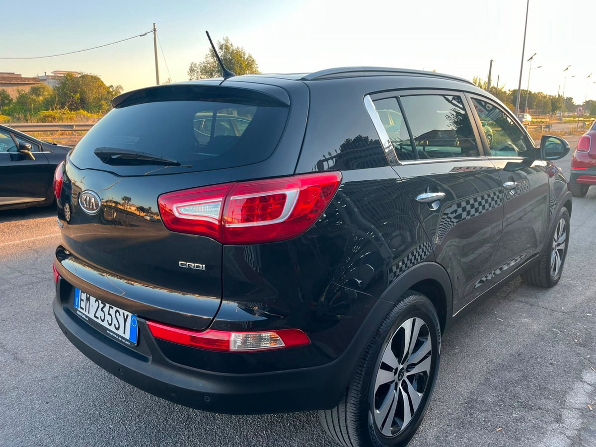 Kia Sportage 1.7 CRDI VGT 2WD Class (5)