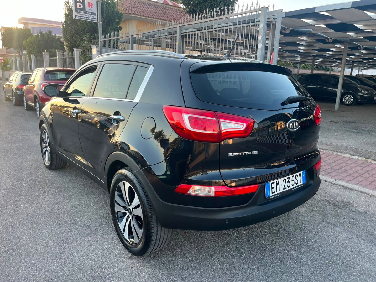 Kia Sportage 1.7 CRDI VGT 2WD Class (7)