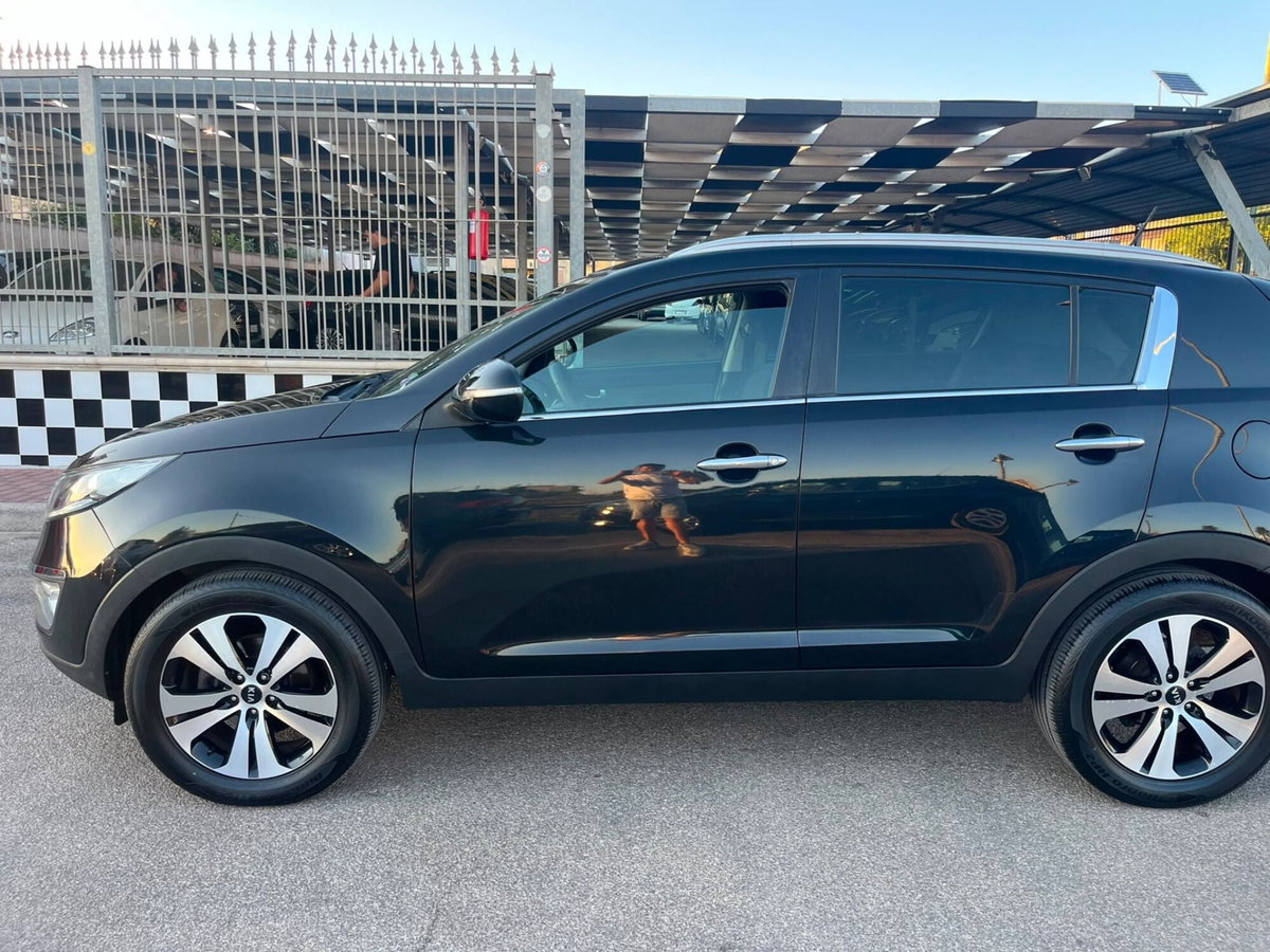 Kia Sportage 1.7 CRDI VGT 2WD Class (8)
