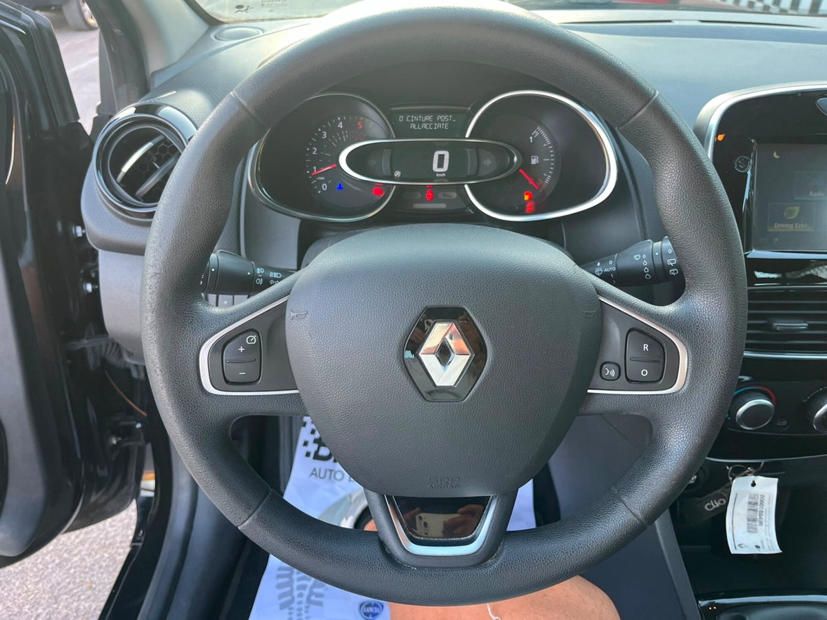 Renault Clio dCi 8V 90CV Start&Stop 5 porte Energy Zen (12)