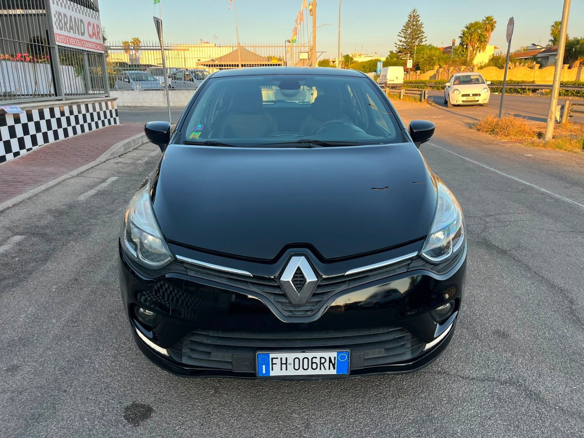 Renault Clio dCi 8V 90CV Start&Stop 5 porte Energy Zen (2)