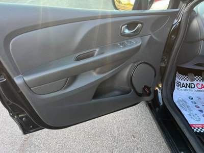 Renault Clio dCi 8V 90CV Start&Stop 5 porte Energy Zen (9)