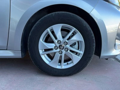 Toyota Yaris 1.D-4D 5 porte (11)