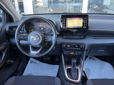 Toyota Yaris 1.D-4D 5 porte (18)