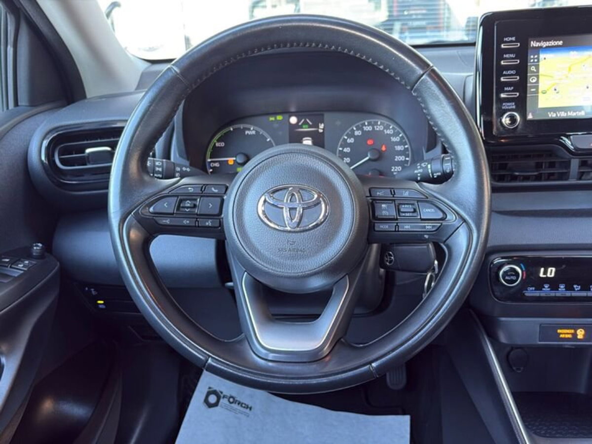 Toyota Yaris 1.D-4D 5 porte (19)