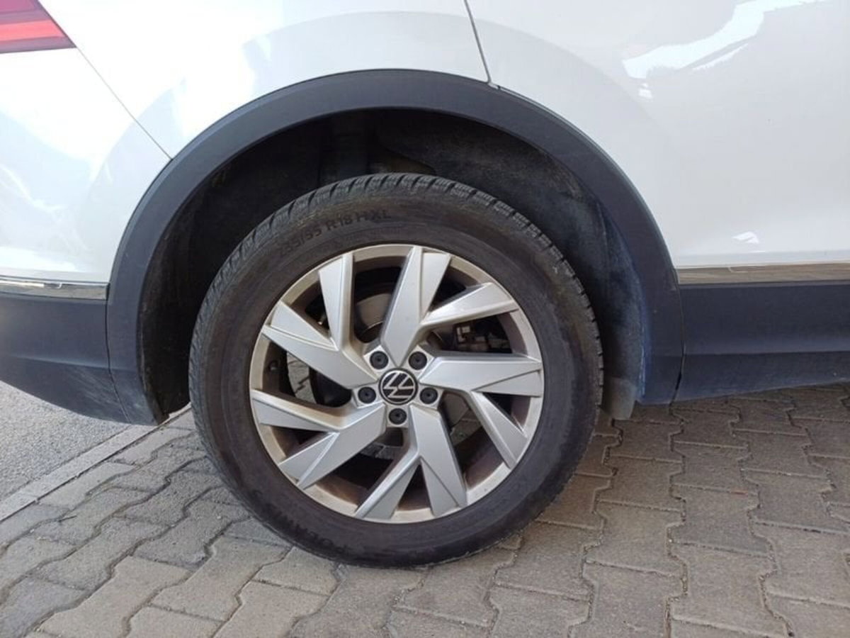 Volkswagen Tiguan Allspace 2.0 TDI SCR DSG 4MOTION Life (13)