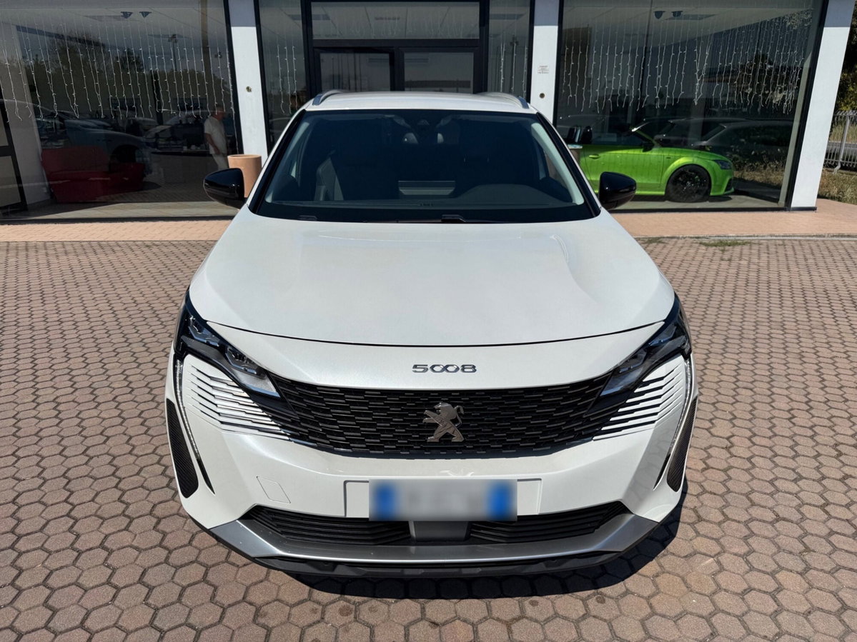 Peugeot 5008 1.5 bluehdi GT s&s 130cv eat8 (2)
