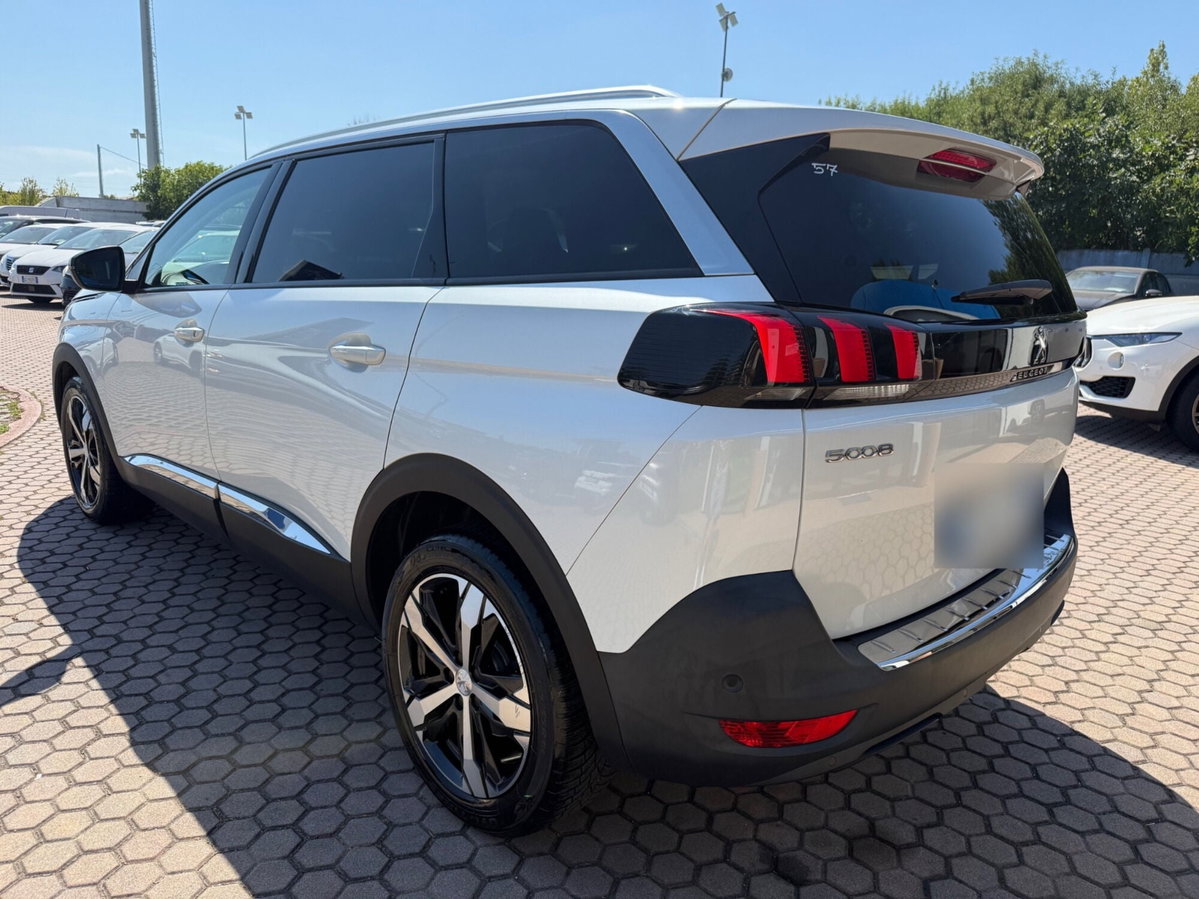 Peugeot 5008 1.5 bluehdi GT s&s 130cv eat8 (7)
