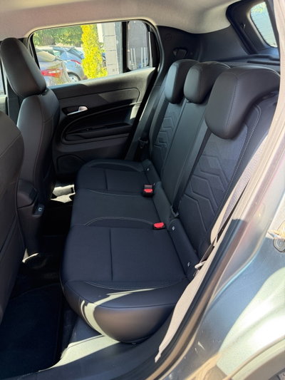 Jeep Avenger 1.2 turbo Summit fwd 100cv (12)