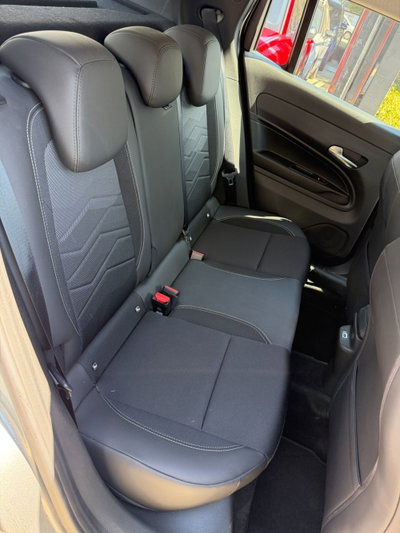 Jeep Avenger 1.2 turbo Summit fwd 100cv (13)