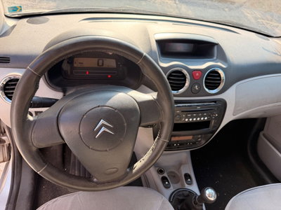 Citroen C3 Cabrio 1.4 Classique (10)