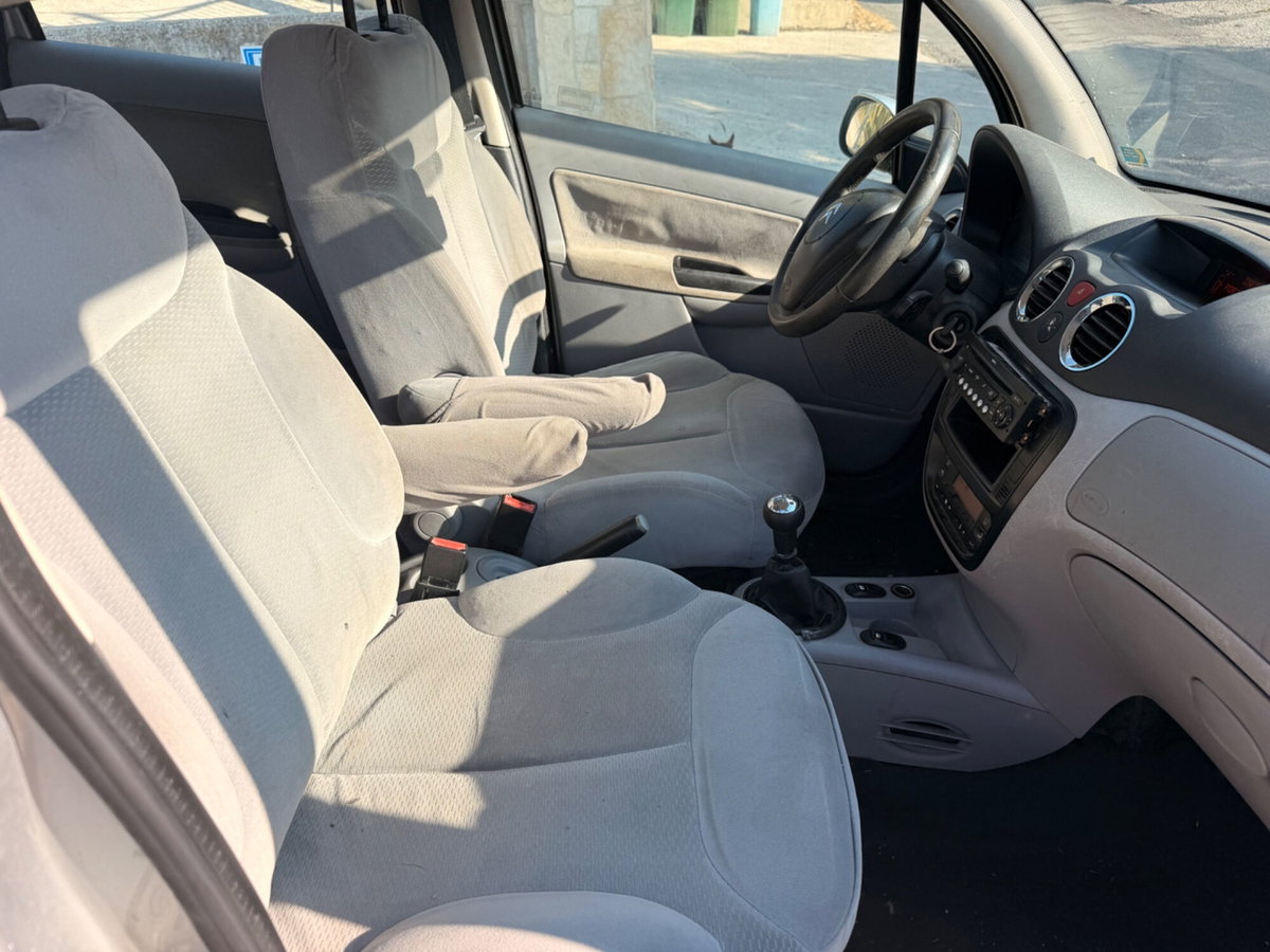 Citroen C3 Cabrio 1.4 Classique (15)