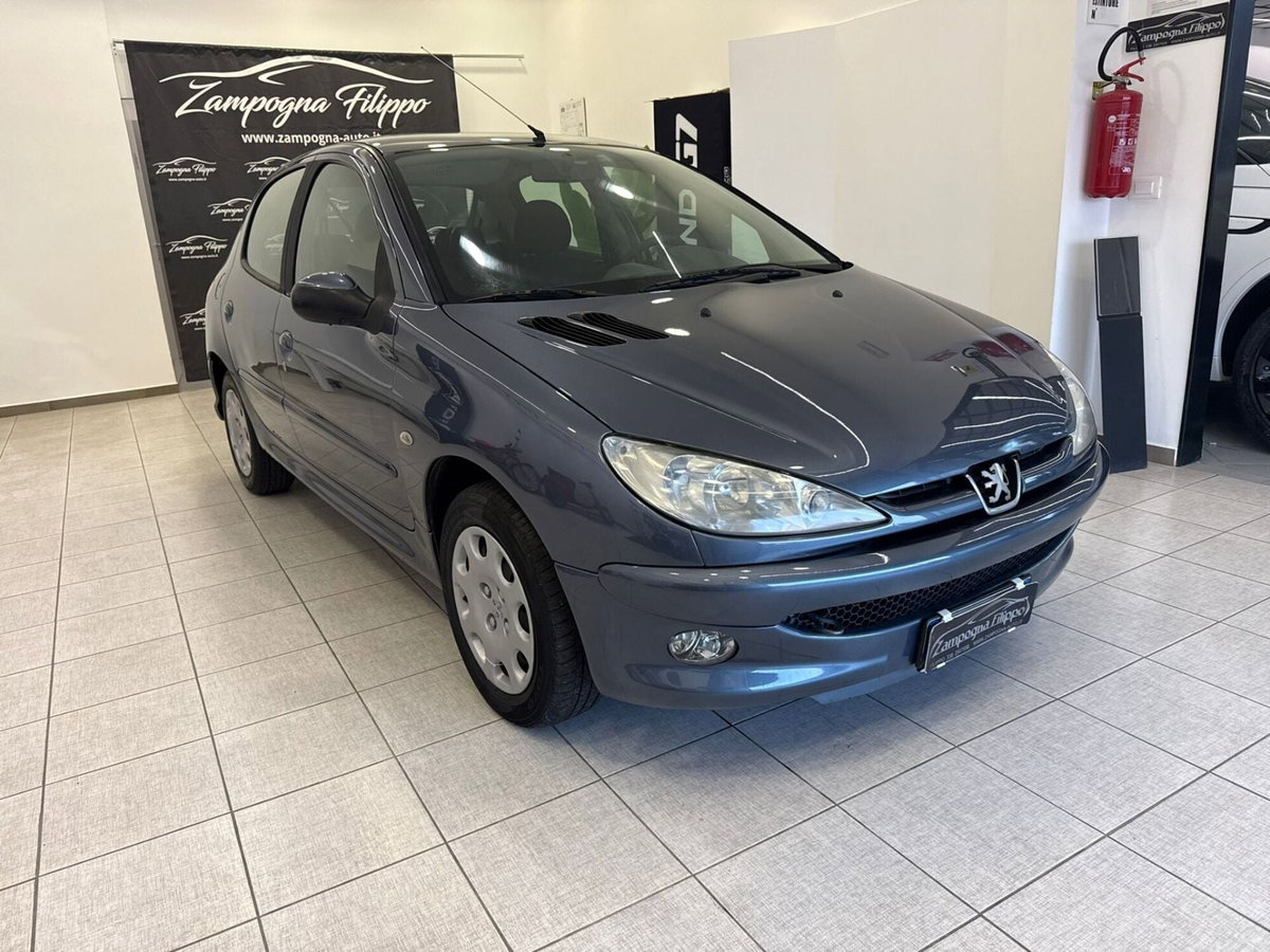 Peugeot 206 HDi 5p. Sweet Years (2)