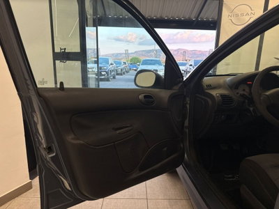 Peugeot 206 HDi 5p. Sweet Years (7)