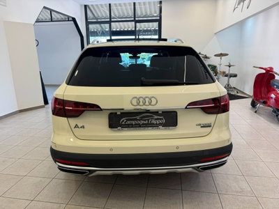 Audi A4 Allroad Allroad 40 2.0 tdi mhev Identity Contrast quattro 204cv s-tronic (6)