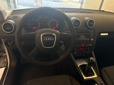 Audi A3 Sportback 1.9 TDI F.AP. Attraction (11)