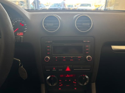 Audi A3 Sportback 1.9 TDI F.AP. Attraction (16)