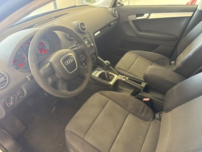 Audi A3 Sportback 1.9 TDI F.AP. Attraction (17)