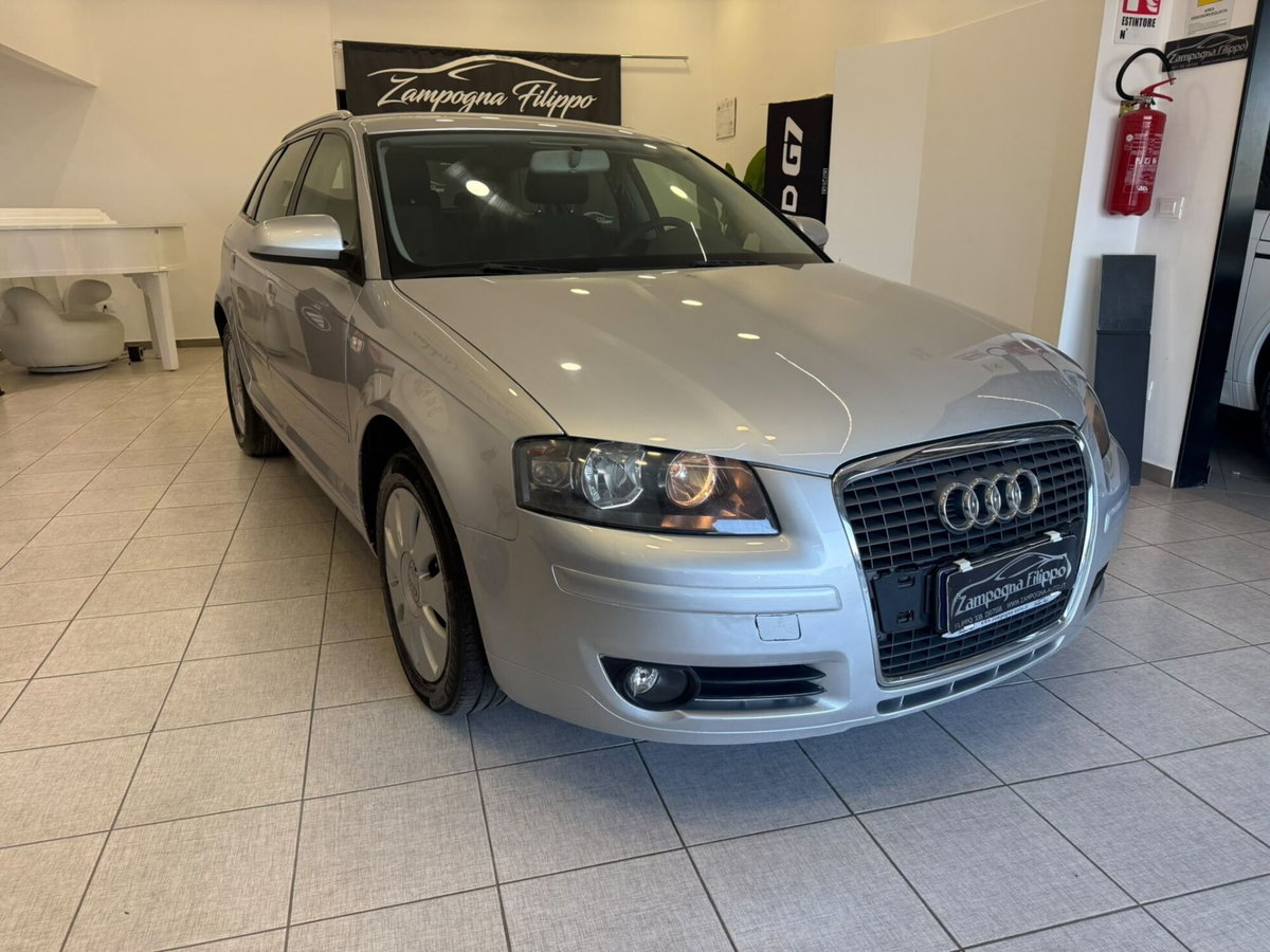 Audi A3 Sportback 1.9 TDI F.AP. Attraction (2)