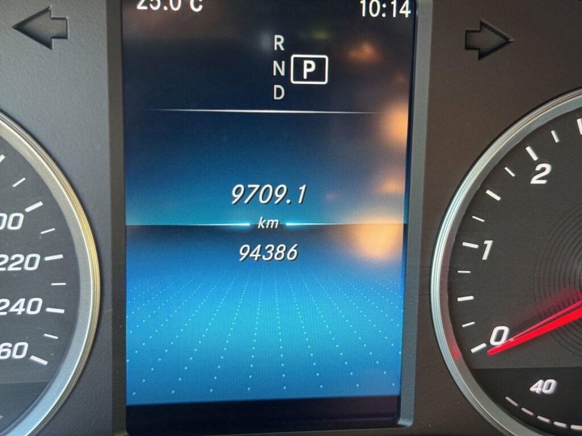 Mercedes-Benz GLC SUV 300 d 4Matic Premium Plus (9)