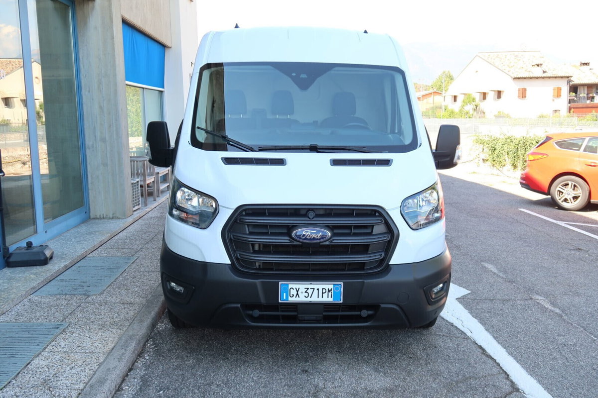 Ford Transit Furgone 350 2.0TDCi EcoBlue 130CV PL-TM Combi Trend N1 (2)