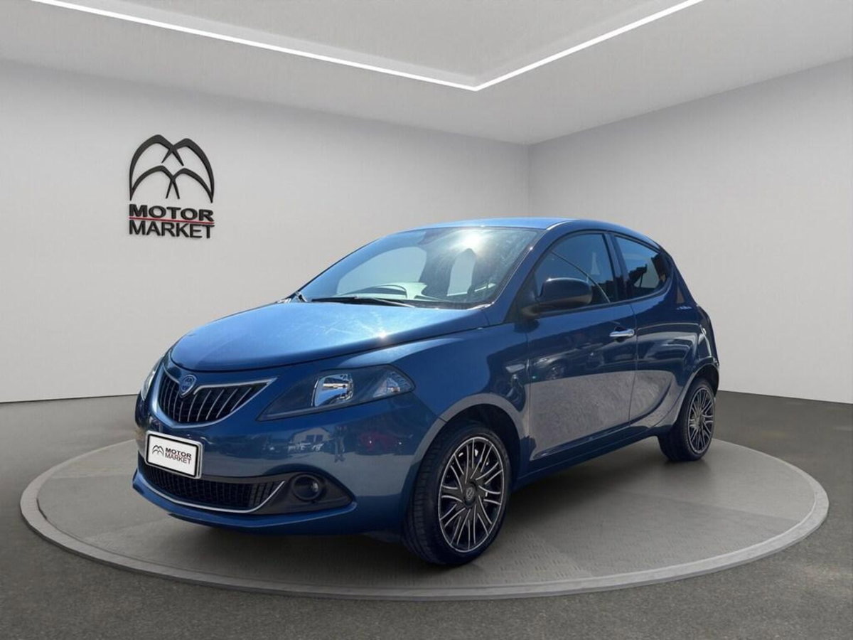 Lancia Ypsilon 1.0 FireFly 5 porte S&S Hybrid Gold Plus