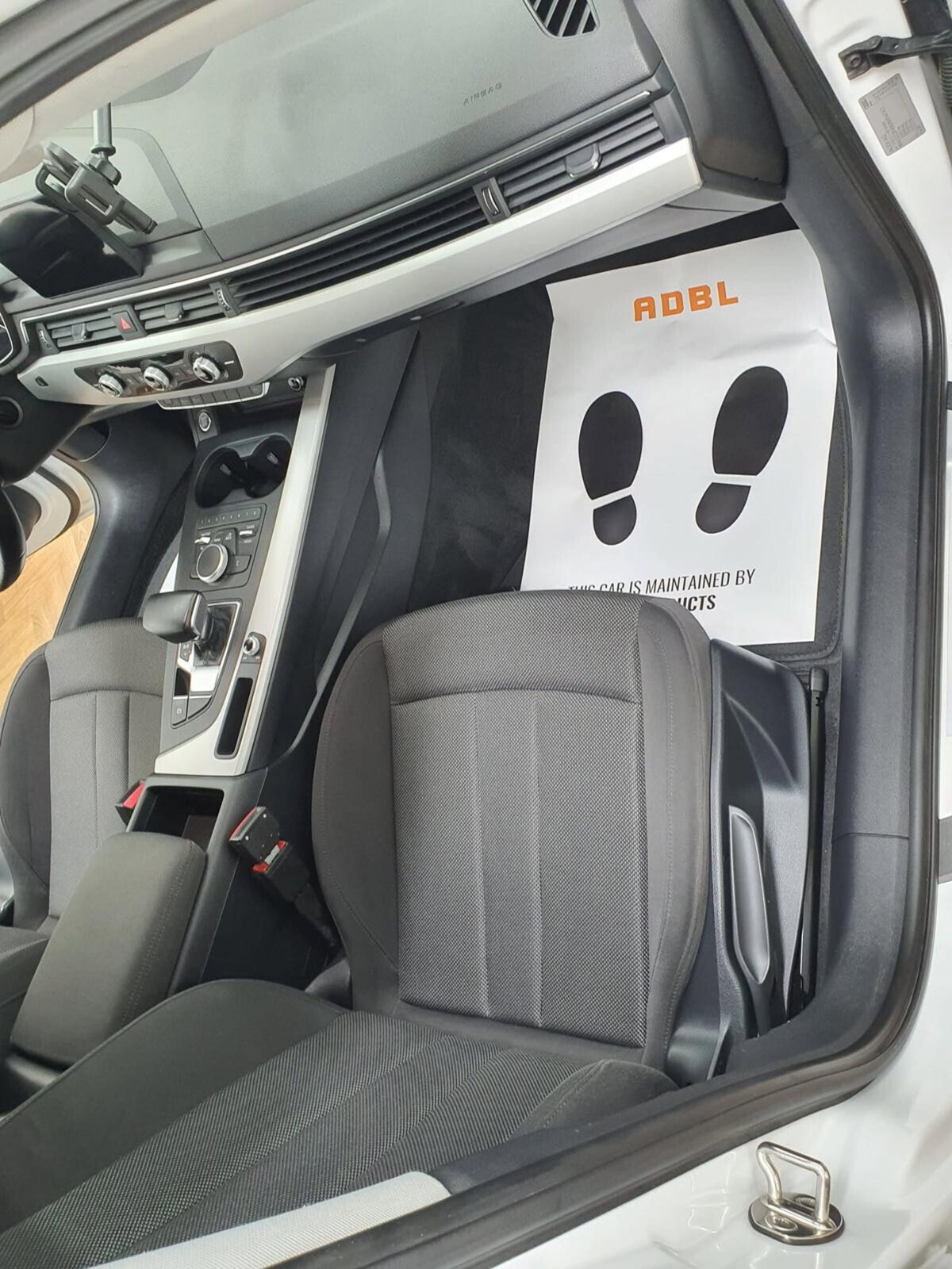 Audi A4 2.0 TDI 150 CV ultra S tronic Sport (7)