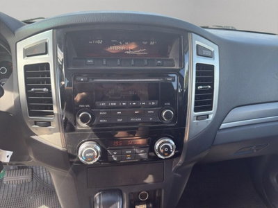 Mitsubishi Pajero 3.2 DI-D 16V aut. 5p. Intense DPF (11)