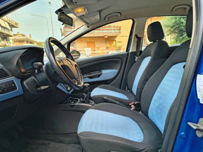 Fiat Grande Punto 1.3 MJT 75 CV 5 porte Dynamic (12)