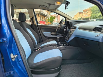 Fiat Grande Punto 1.3 MJT 75 CV 5 porte Dynamic (14)