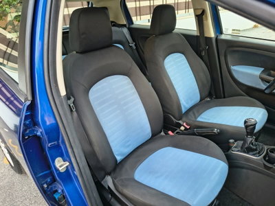Fiat Grande Punto 1.3 MJT 75 CV 5 porte Dynamic (15)
